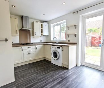 3 bedroom terraced house to rent - Photo 5