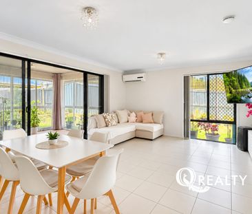 Large Family Living! (3 Living Spaces) - Photo 2