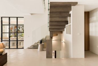 Luxury Villa for rent in Marbella Del Este, Spain