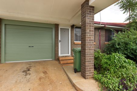 4 / 74 Proposch Street, Oakey - Photo 4