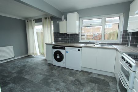 Haddon Drive, Eastleigh, Hampshire, SO50 - Photo 2