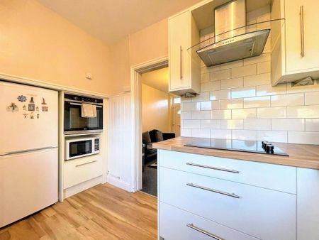 2 bedroom terraced house to rent - Photo 3