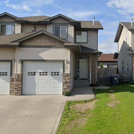 4 Bedroom Duplex in Desirable Inglewood! - Photo 1