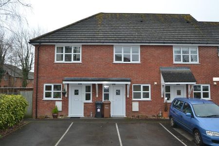 2 bedroom terraced house to rent - Photo 4