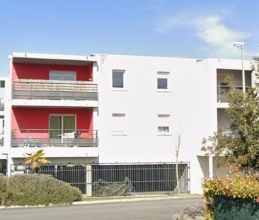 Location Appartement 2 pièces 42m² ROYAN 17200 - Photo 3
