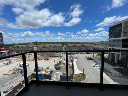 For Lease - 3200 william coltson Avenue Unit# 524, Oakville, Ontario - Photo 5