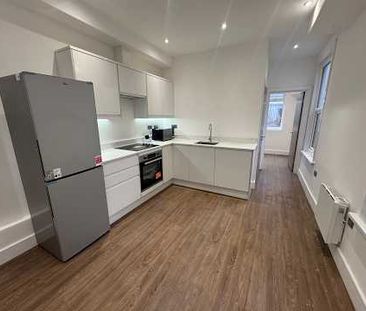 1 Bed Flat, Lea Bridge Road, E10 - Photo 2