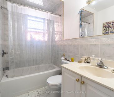 For Lease - 149 Dovercourt Road Unit# Upper, Toronto, Ontario - Photo 3