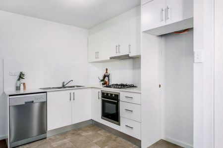 2Bedrooms, 2Bathrooms - Photo 4