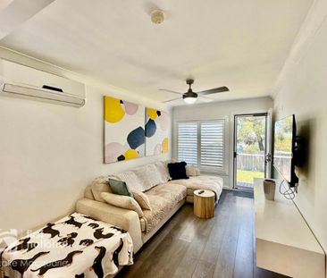 Renovated Home with Outdoor Entertaining & Secure Yard - Photo 5