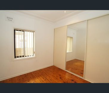 31 Goonaroi Street, Villawood, NSW 2163 - Photo 3