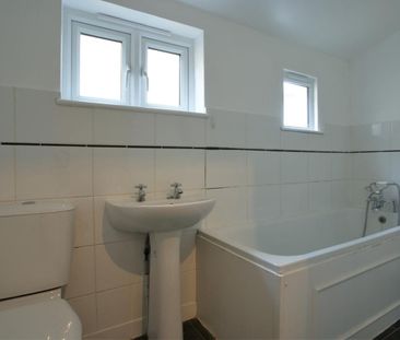 Hersham Road, Surrey - Photo 1