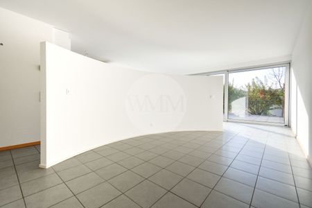 MODERN STUDIO WITH WIDE TERRACE - Photo 2