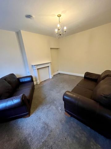 3 bedroom house to rent - Photo 2