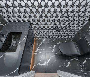 For Lease - 90 Twelfth Street Unit# Upstairs, Toronto, Ontario - Photo 4