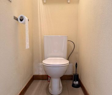 2 slaapkamer appartement in centrum van Zonhoven. - Photo 4