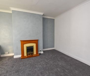 2 bed House - Mid Terrace for Rent - Photo 1