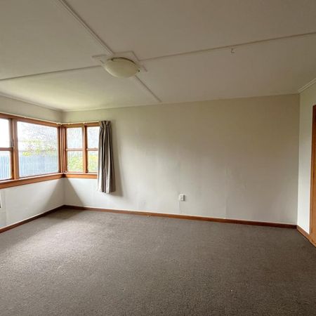 Charming Home in the Heart of Glengarry - Photo 2