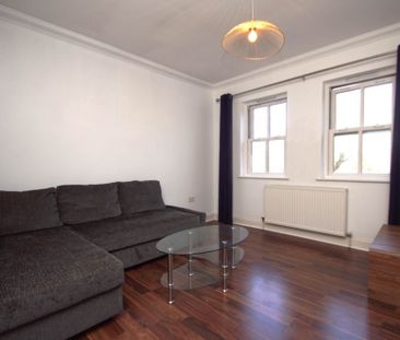 2 bed Apartment for rent - Photo 1