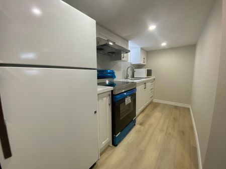 For Lease - 54 Shilton Road Unit# Lower, Toronto, Ontario - Photo 3