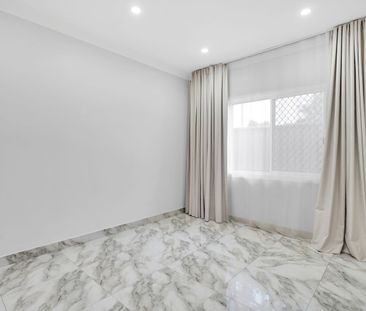 Two-bedroom granny flat in Bradbury - Photo 2