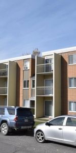 2 1/2 Lévis centre-ville, mars ou avril - Photo 4