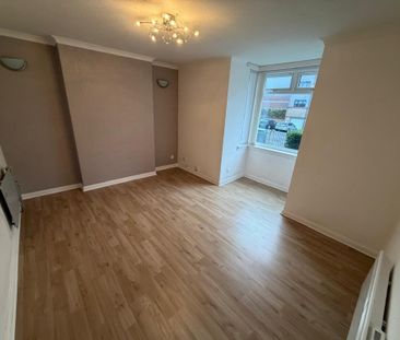 Elmvale Row, Springburn | £695 Monthly - Photo 3