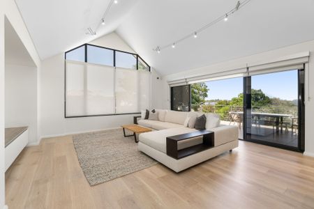 Style, Comfort & Luxury Combined - Photo 4