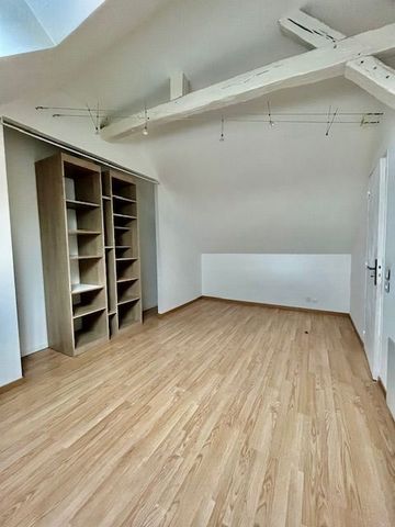 Location Appartement 2 pièces 41m² TROYES 10000 - Photo 4