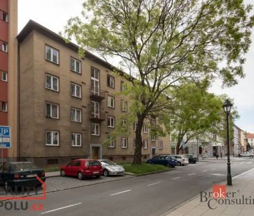 Pronájem bytu 2+1 49 m - Fotografie 1
