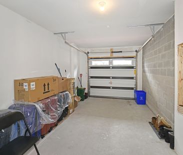 For Lease - 492 Salem Road, Ajax, Ontario - Photo 4