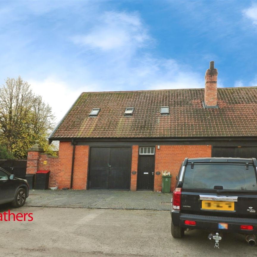 2 bed flat to rent in Stable Yard, Doncaster, DN10 - Photo 1