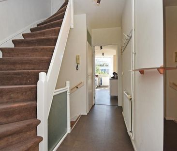 Egelantierstraat 35, Bloemenbuurt-Oost, 2565XH, Den Haag - Photo 1