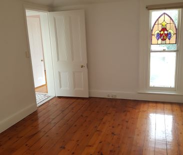 East Melbourne - Photo 5