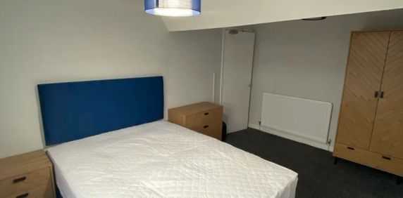 Myrtle Road (2 bed flat) - Photo 2