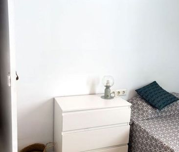 Plaça de Cisneros, Valencia, Valencian Community 46003 - Photo 3