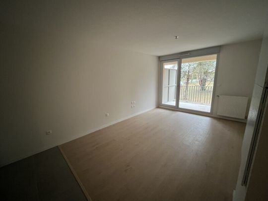 Location Appartement 2 pièces 41m² EAUNES 31600 - Photo 1