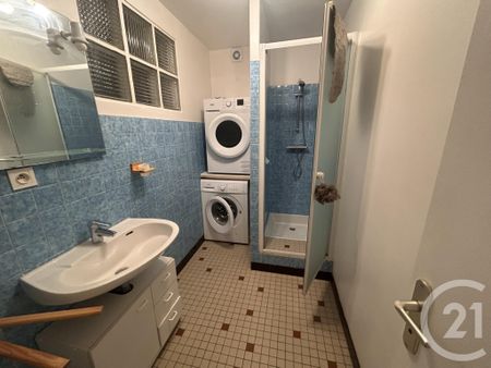 Location Appartement 2 pièces 45m² ST PAIR SUR MER 50380 - Photo 4