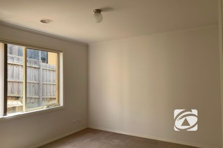 QUIET SECLUDED LOCATION - Photo 4