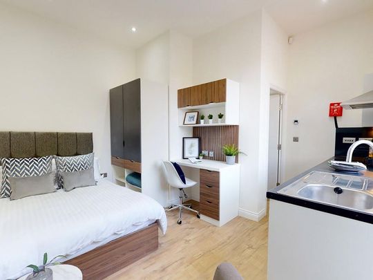 Studio to rent - Photo 1