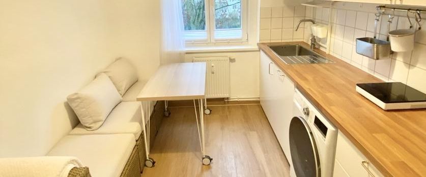 Sonnige Wohnung mit Südbalkon in Prenzlauer Berg - Photo 1