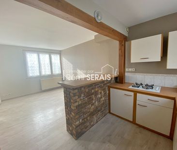 ARGENTAN - Proche de tous commerces - Maison F3, - Photo 5