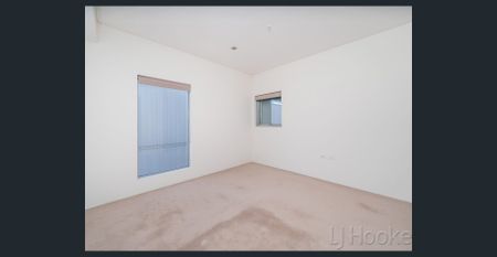 Welcome to Elevated Living in the Heart of Perth - Photo 4