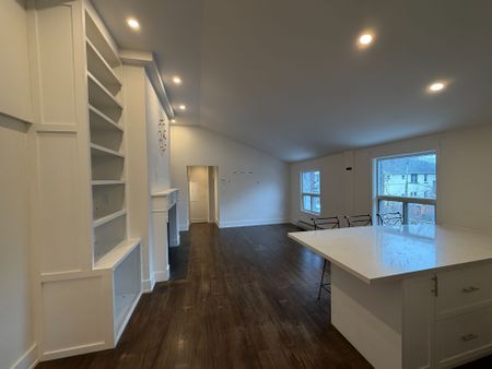 For Lease - 43 Glen Manor Drive Unit# Upper, Toronto, Ontario - Photo 4