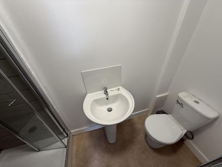 1 bedroom flat to rent - Photo 3