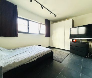 RUIM EN ENERGIEZUINIG 3- SLAAPKAMER APPARTEMENT MET GARAGE. - Foto 4
