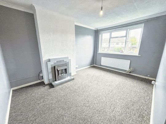 3 bedroom maisonette to rent - Photo 1