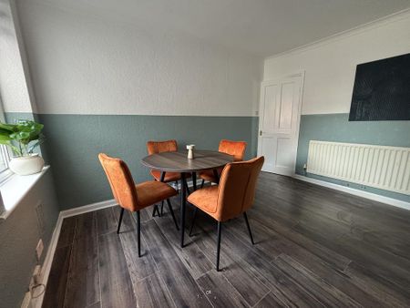 3 bedroom terraced house to rent - Photo 3