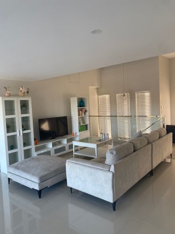 Springfield Lakes - Photo 4