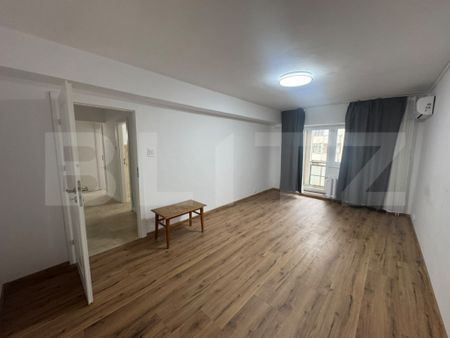 Apartament 2 camere, 54 mp, zona Ultracentrala - Photo 2